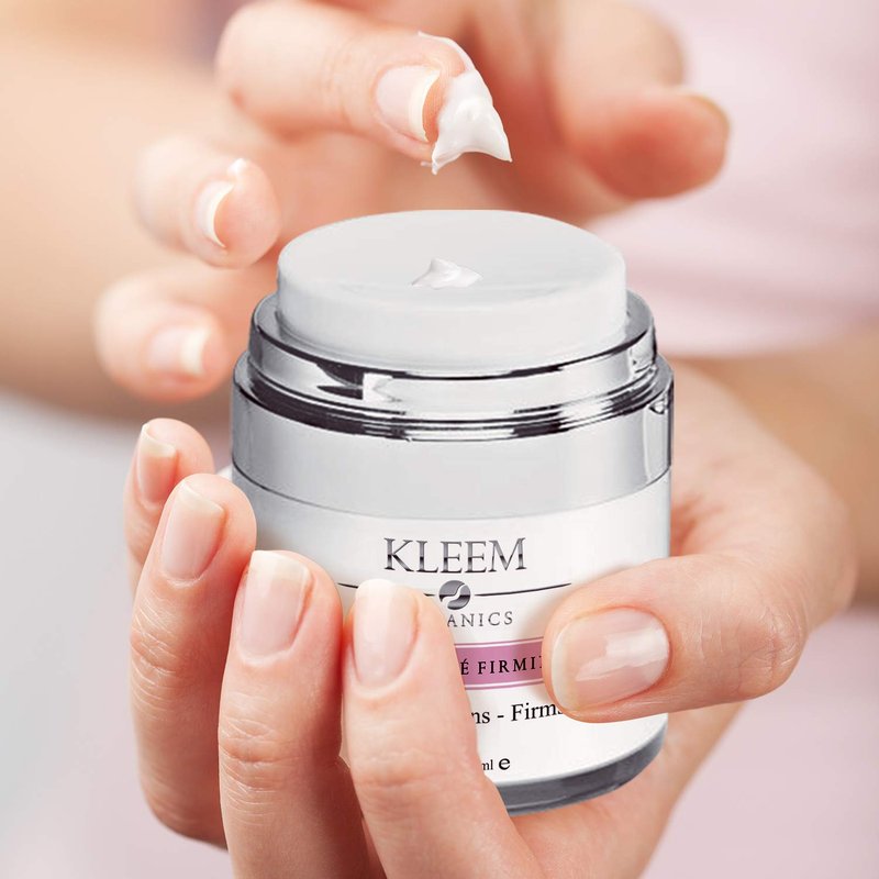 Kleem Neck Firming Cream for Sagging Skin - Anti Aging Neck Cream with Retinol & Panthenol - Firming Neck & Décolleté Cream Parent, Smooths Fine Lines & Wrinkles 1.7 Fl Oz