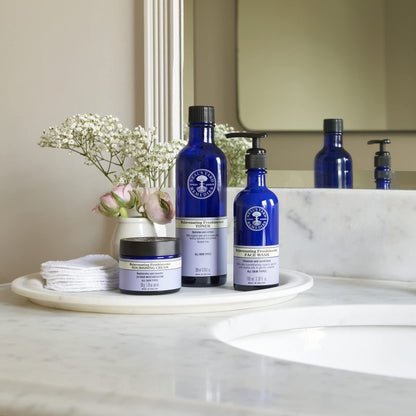 Neal's Yard Remedies Rejuvinating Frankincense Toner, Facial Toning Lotion, Hydrates, Refines & Primes, Vegan & Cruelty-Free, 200ml