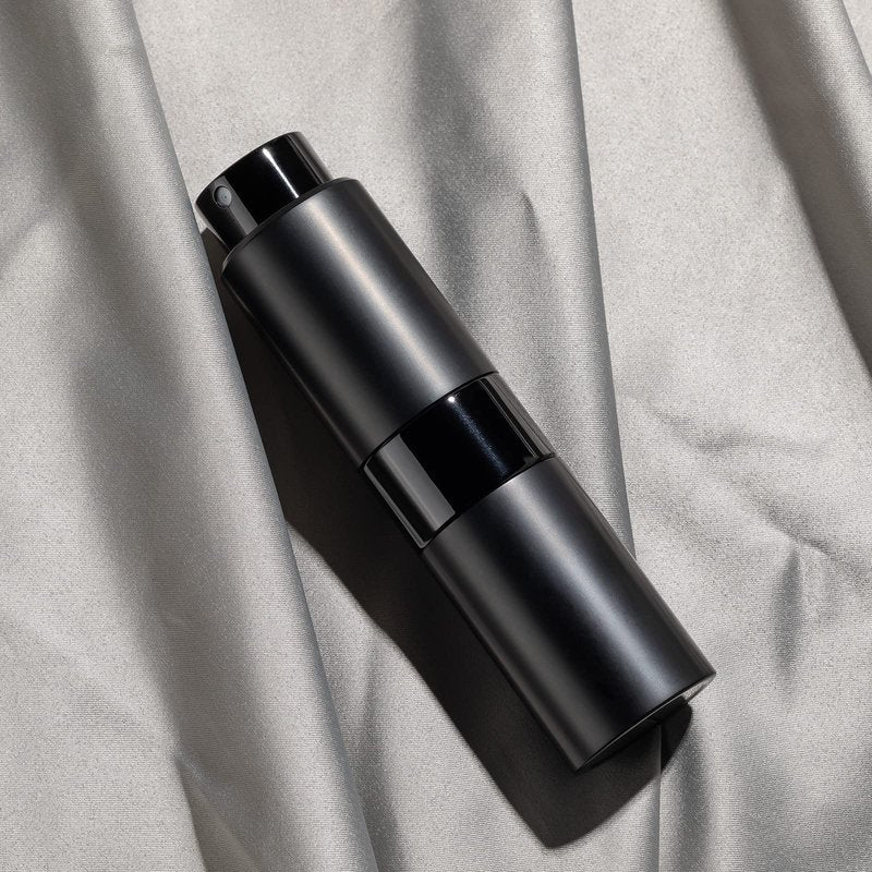 owlyee Cologne Travel Bottle 20ml - Large Size Perfume Atomizer Refillable for Men - Pocket Empty Fragrance Sprayer for Refill - 0.67oz Portable Twist Spray Sample Container for Purse Black